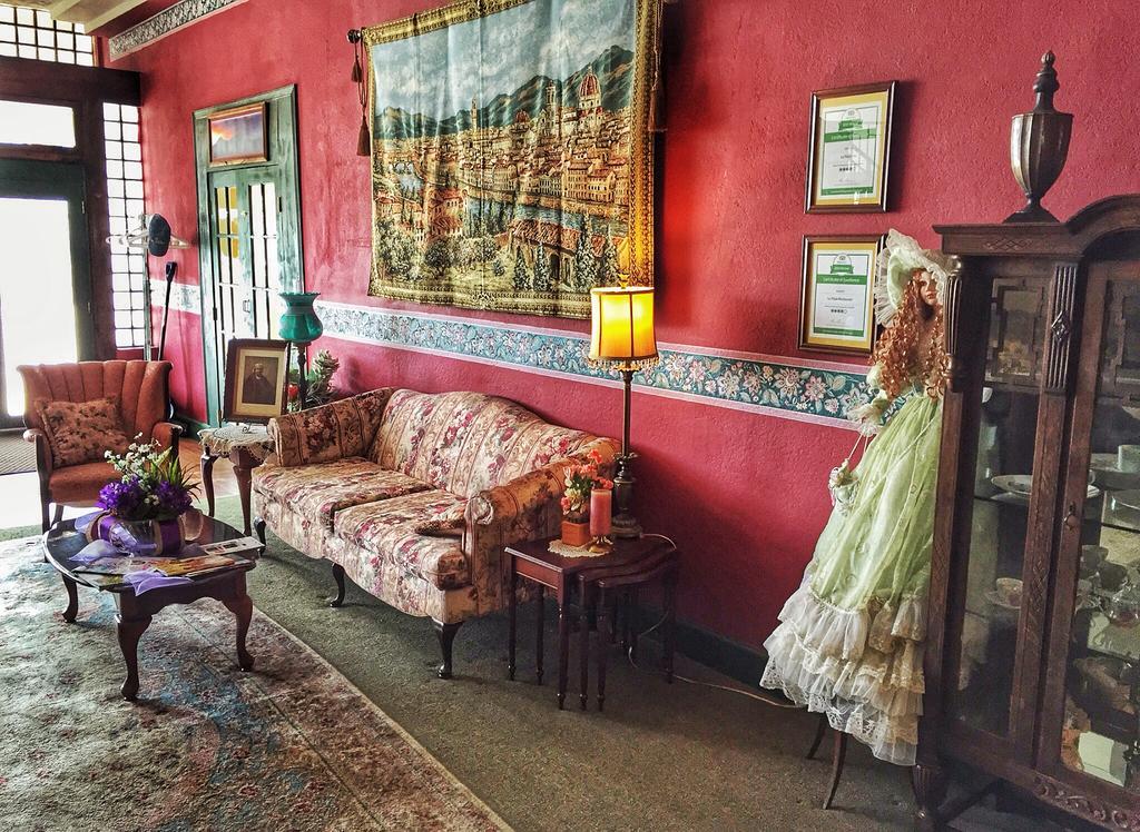 La Plaza Historic Hotel & Restaurant Walsenburg Esterno foto