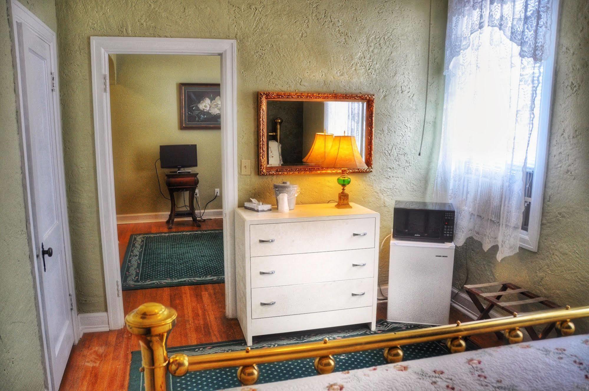 La Plaza Historic Hotel & Restaurant Walsenburg Esterno foto